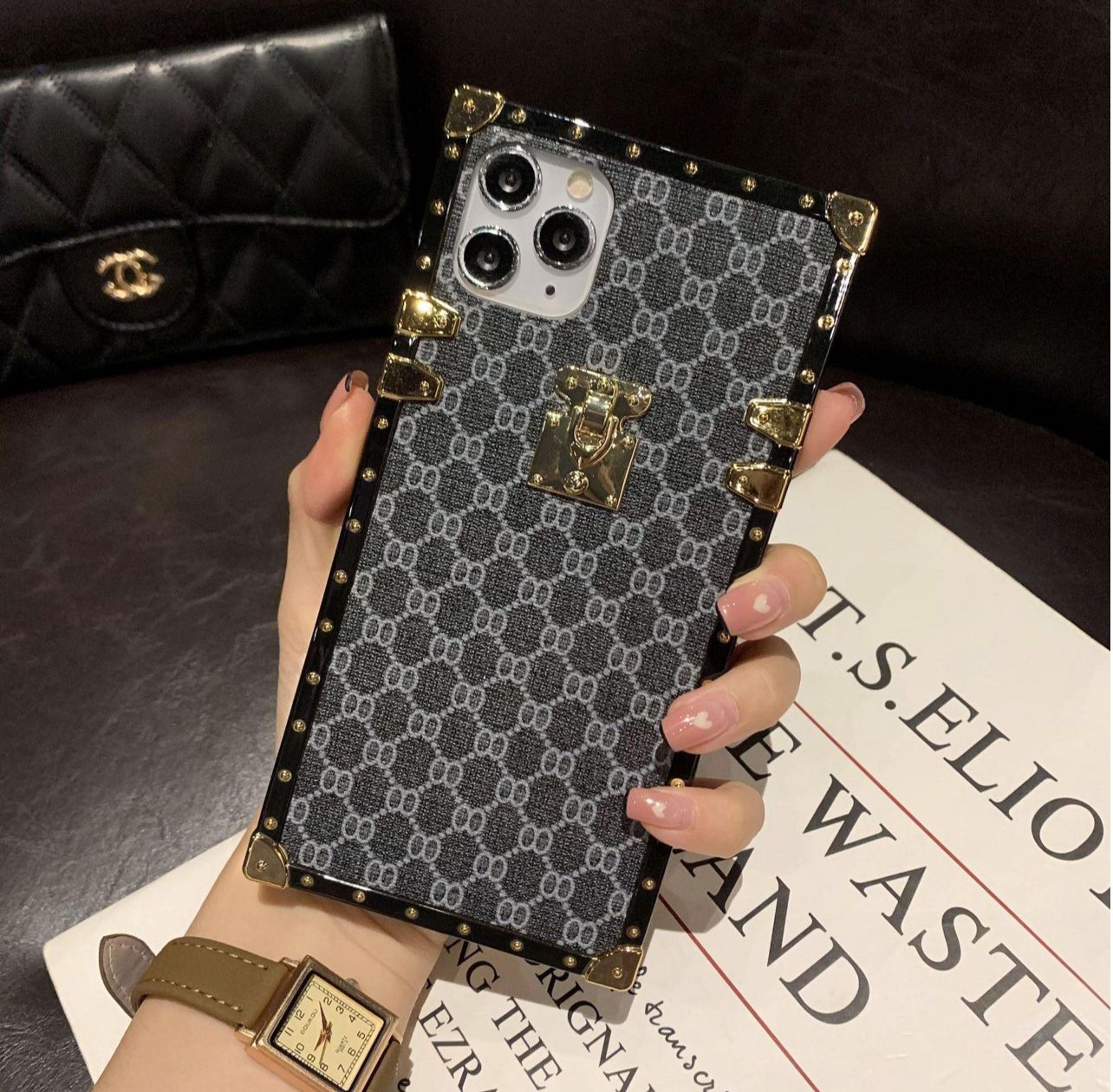 Husa Cozy Leather pentru iPhone